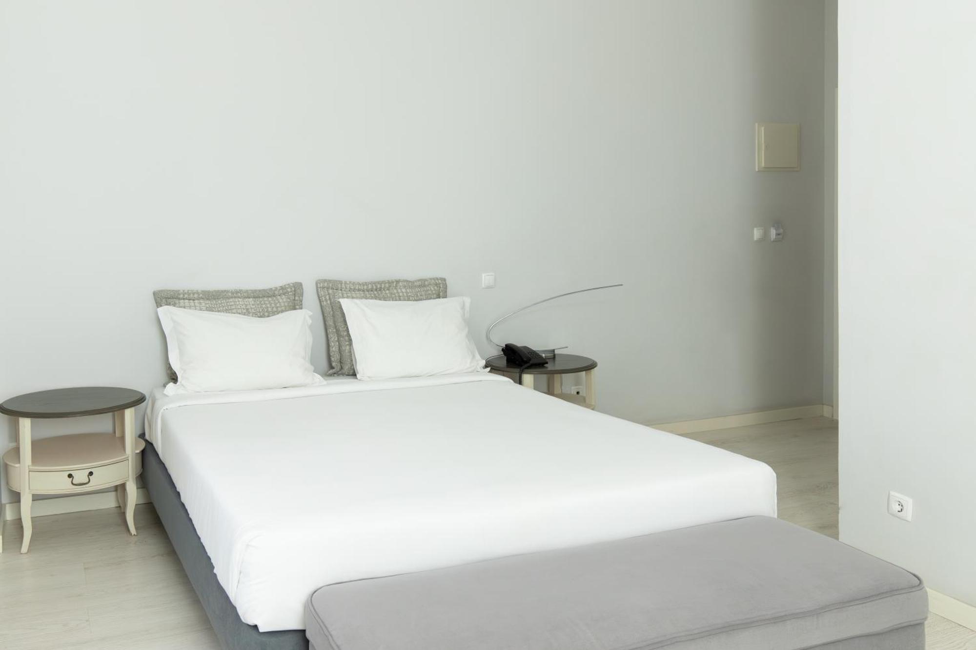 Grande Pensao Residencial Alcobia Hotel