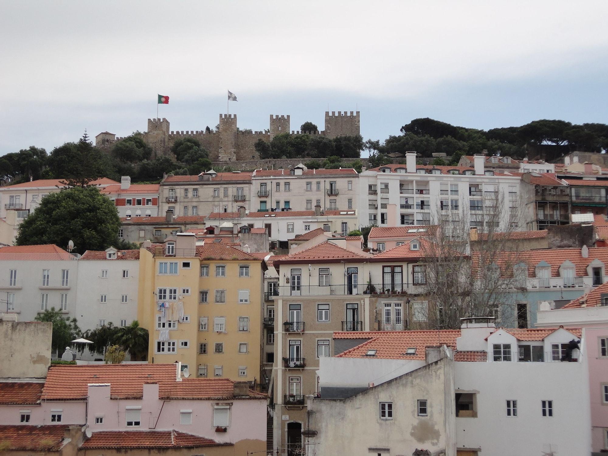 Grande Pensao Residencial Alcobia * Lisbon