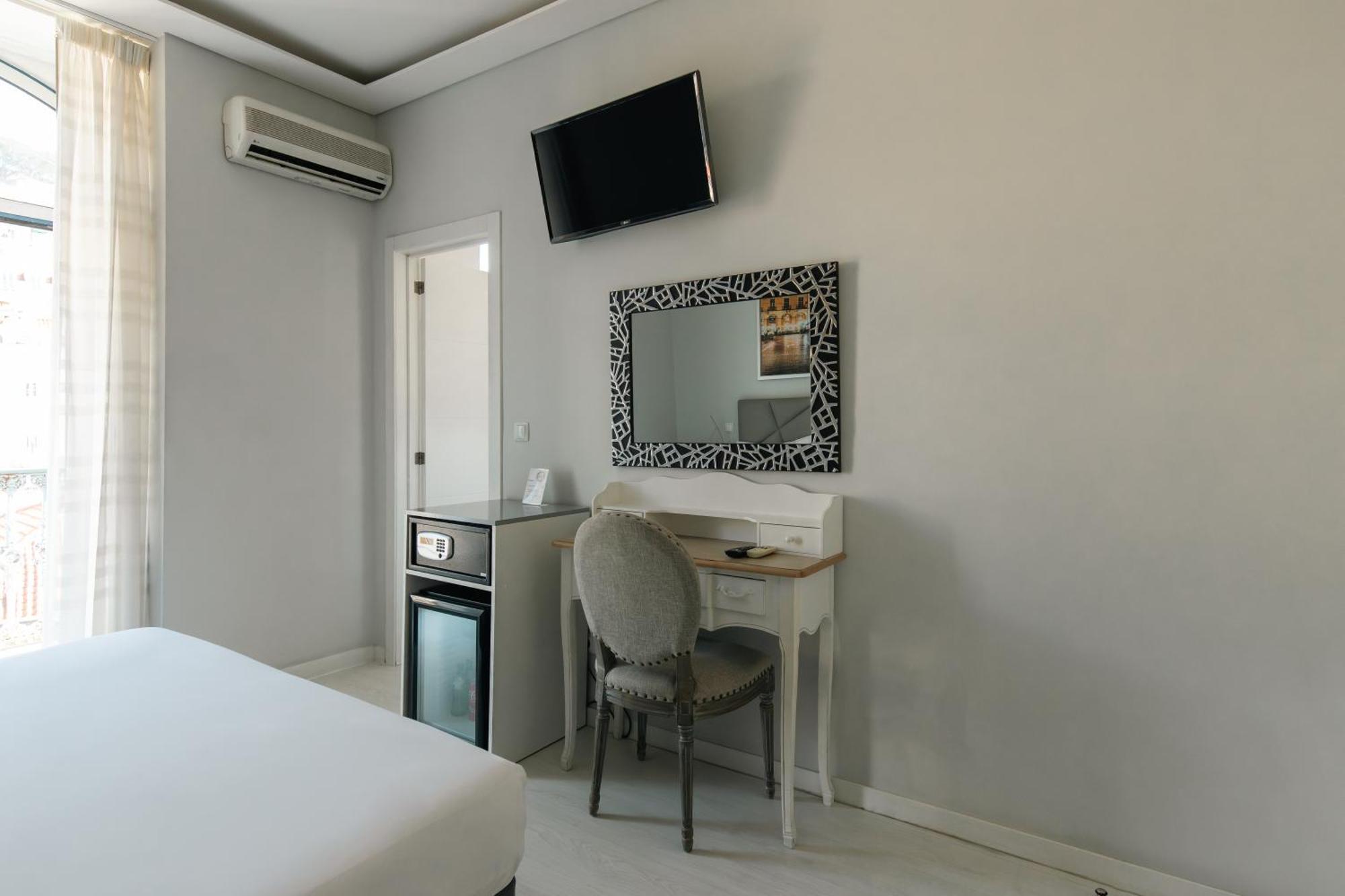 Grande Pensao Residencial Alcobia Hotel Lisbon